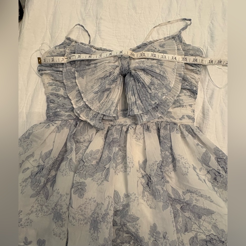 Floral Blue and White Floral Ruffle Midi Dress Size Medium - Picture 7 of 8